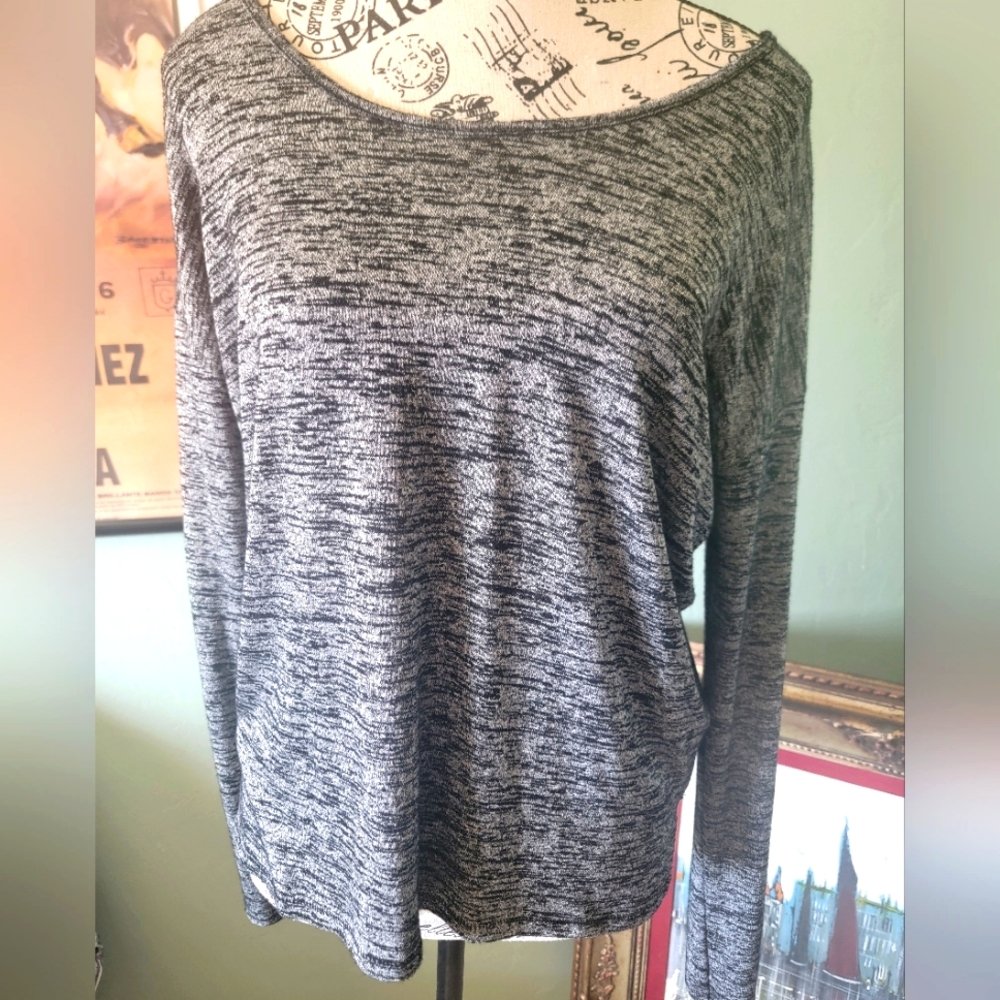 Rag & Bone Crossback Long Sleeve Top In Small. Grey Black